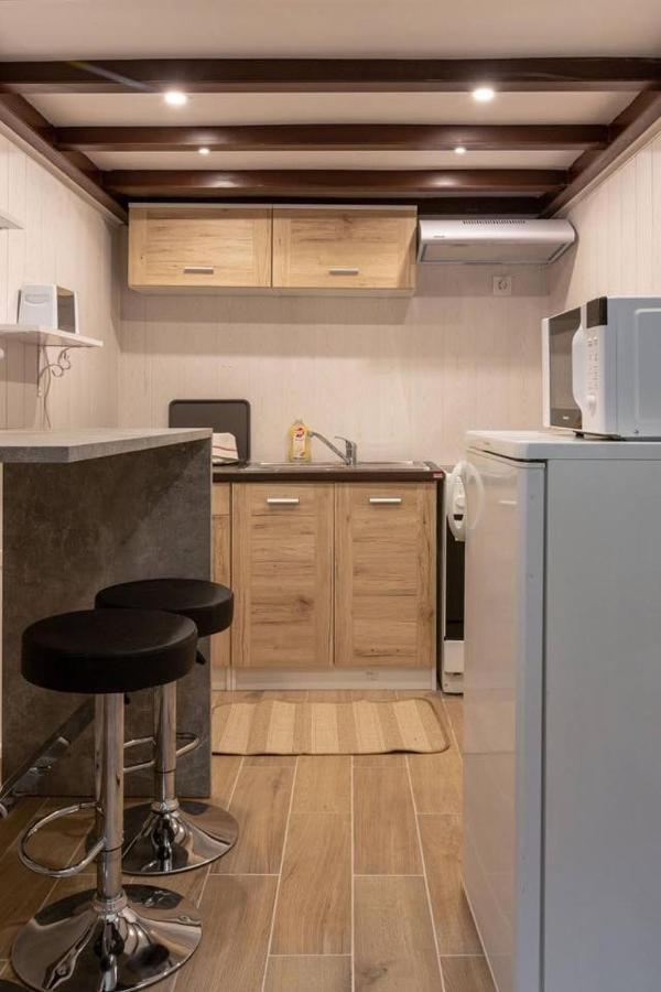 Stylish Loft Flat In The Heart Of Budapest Exterior photo
